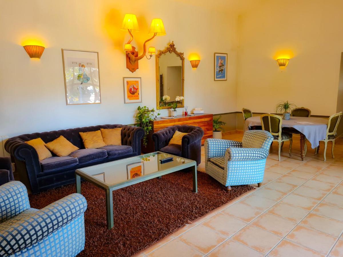 Lyon Faubourg - Saint Priest Bed and Breakfast Εξωτερικό φωτογραφία
